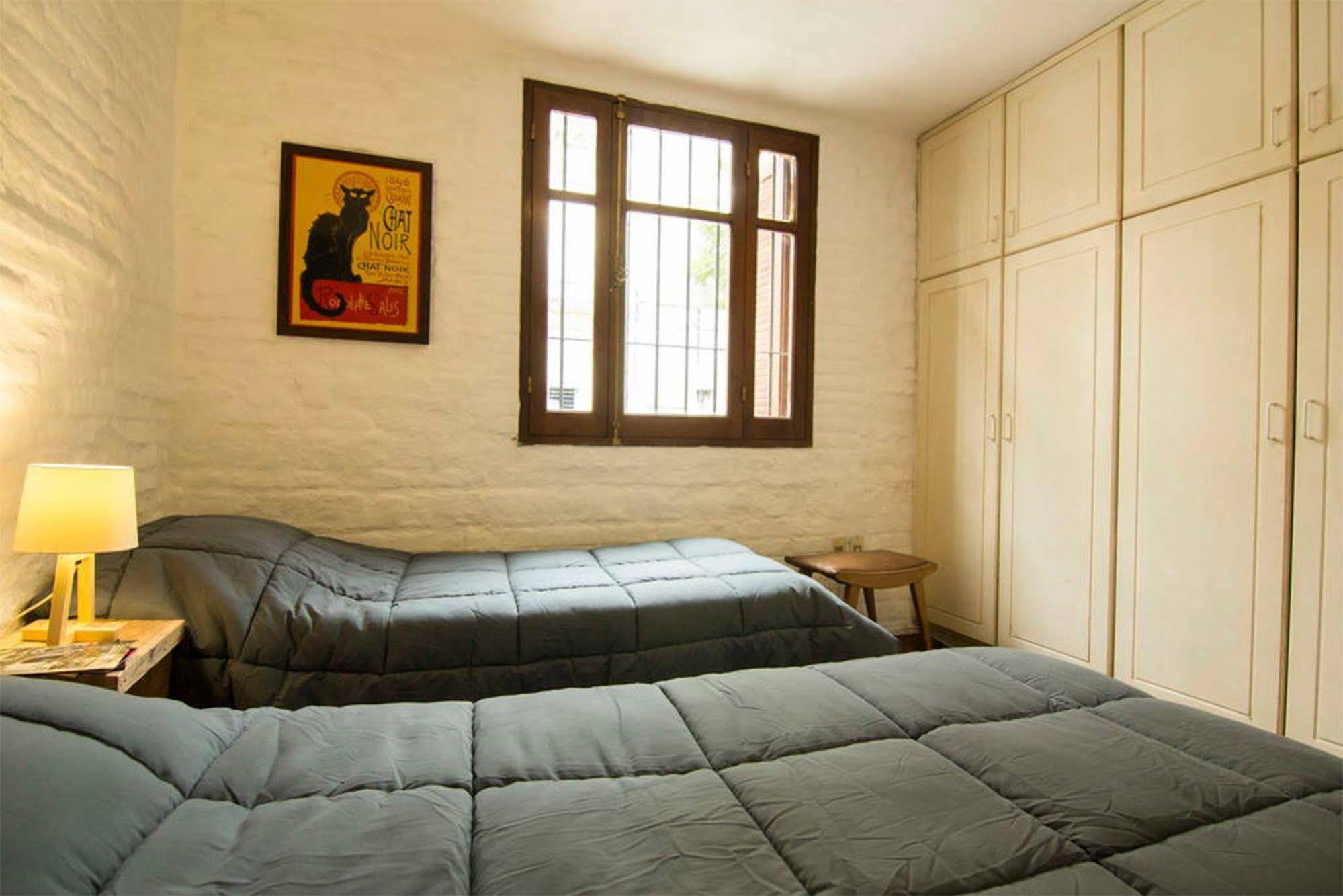 מונטווידאו Mediomundo Hostel מראה חיצוני תמונה